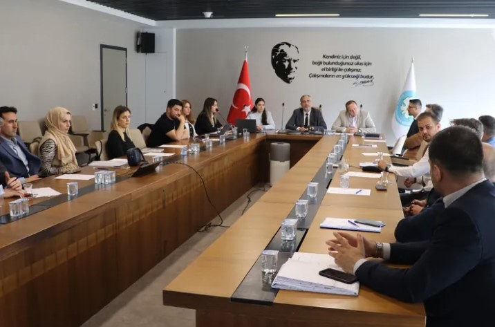 Manisa'da İlçe Belediyelerine Sürdürülebilir Enerji Eğitimi








