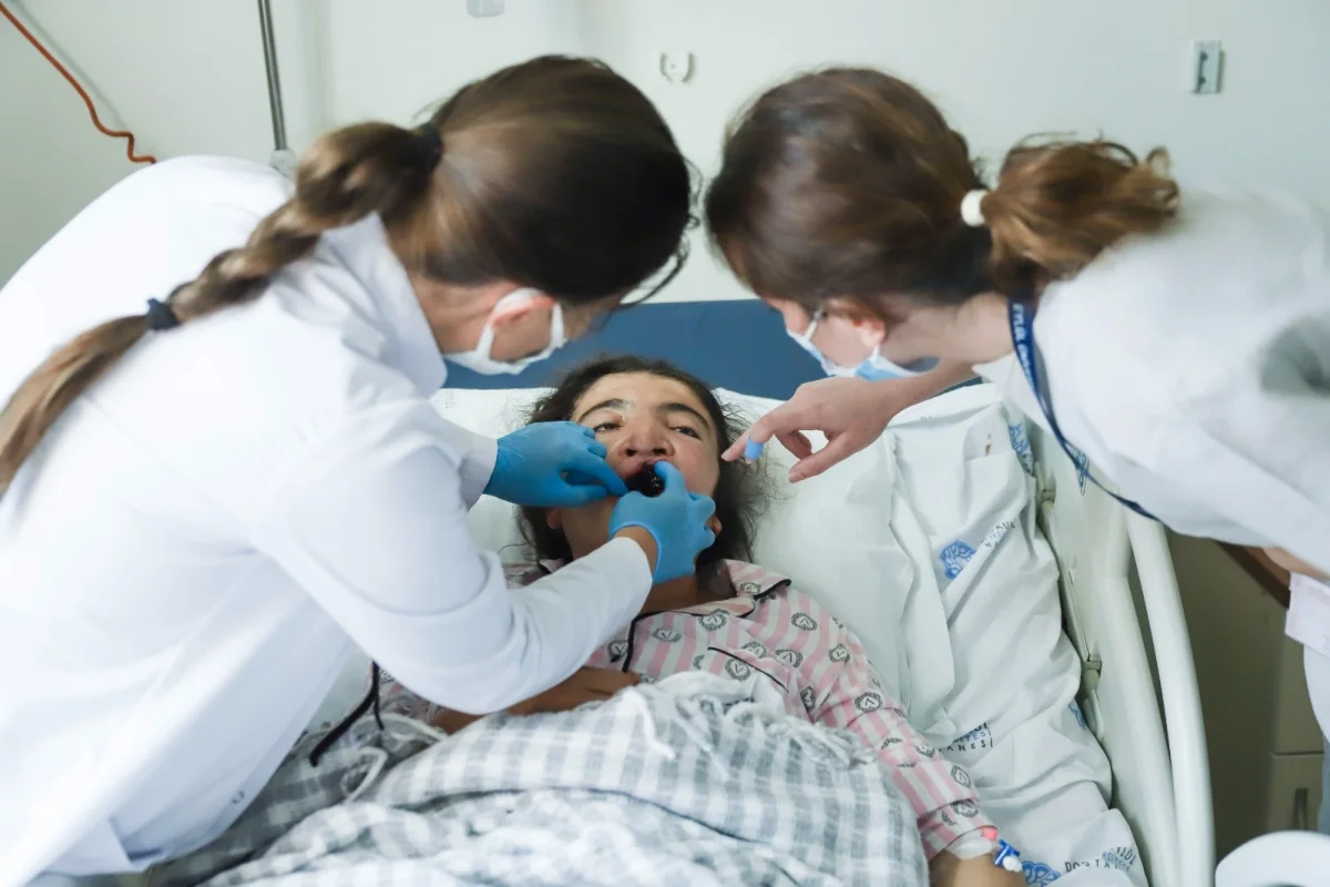 DEÜ Ortodonti Fakültesi’nden ücretsiz ve dijital destekli tedavi imkânı