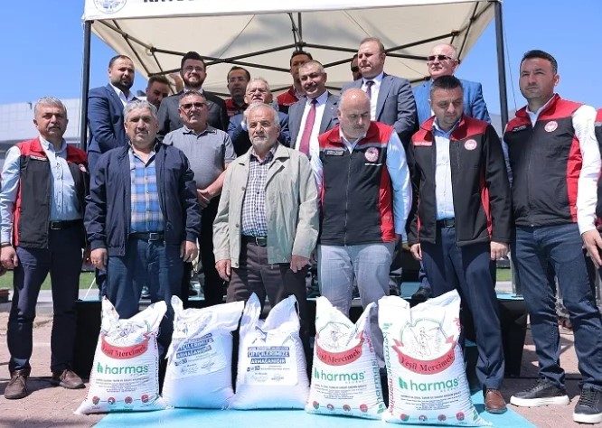 Kayseri’de Üreticiye 238 Bin Tonluk Tohum Desteği








