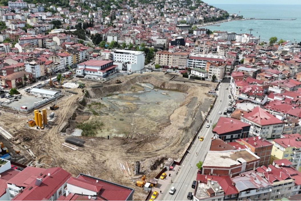 Ordu'da 2 Bin Araçlık Dev Otopark İnşaatı Başladı
