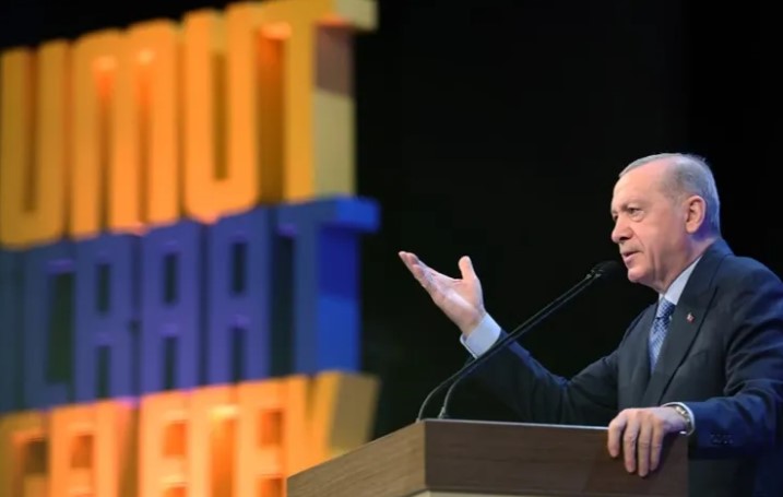 Cumhurbaşkanı Erdoğan: "Yarım Kalan Hikaye Olmayacak"







