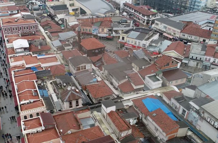 Başkan Alemdar, Uzunçarşı esnafıyla iftarda buluştu, müjdeyi verdi!