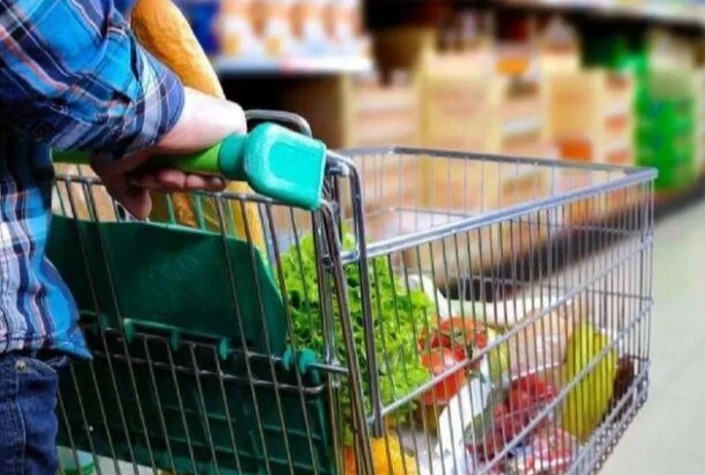 Tüketici Güveni Nisan'da Düşüş Gösterdi! Endeks Yüzde 2,3 Azaldı








