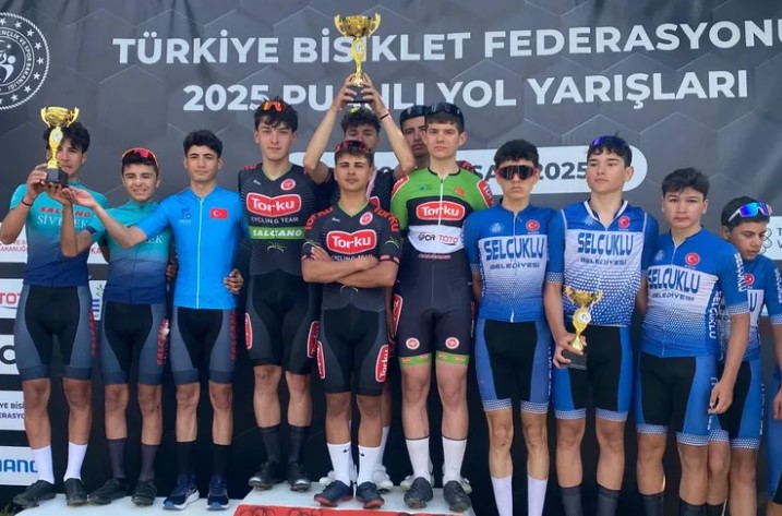 Torku Sporcuları Balıkesir’de Zirveyi Bırakmadı

