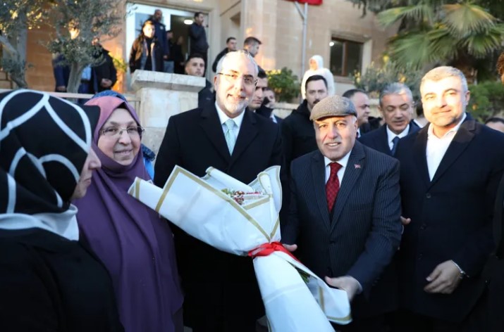 Bakan Işıkhan'dan Mardin'de Hizmet Vurgusu