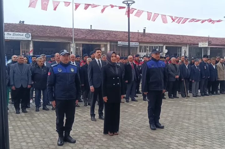 Bilecik Pazaryeri'nde 18 Mart Şehitleri Anma Günü Töreni







