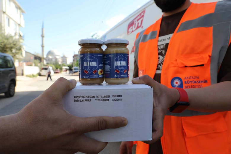Antalya'da bebeklere “Halk Mama” desteği