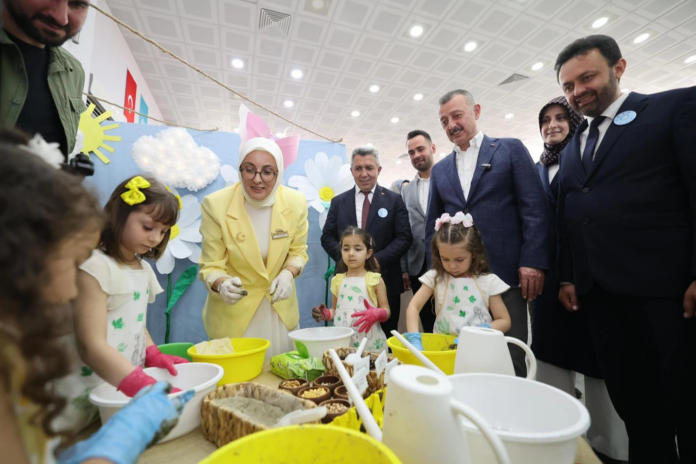 Büyükakın'dan KO-MEK'e Tam Destek
