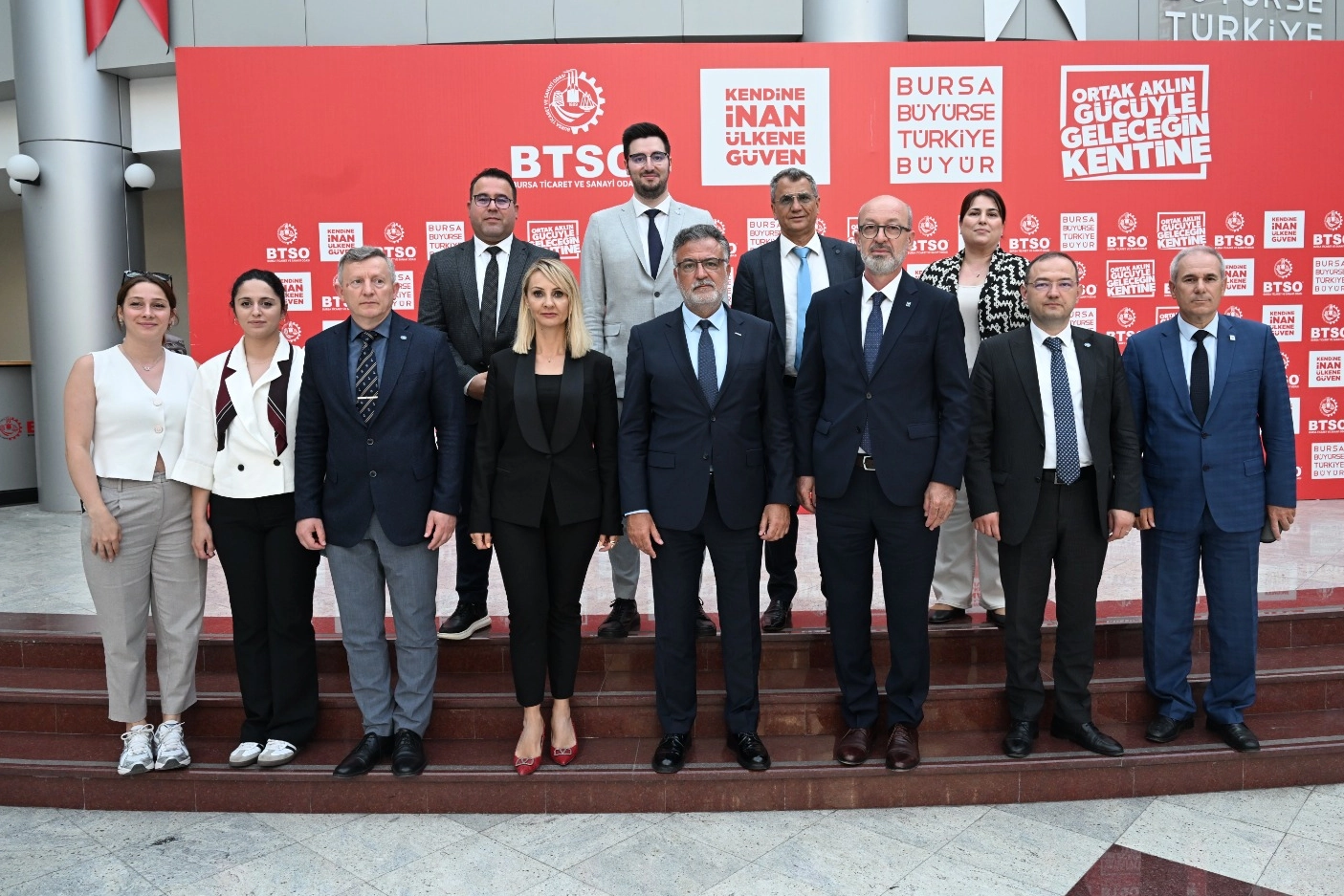 Bursa Yazılımı: Savunma Sanayine Güç Katıyor

