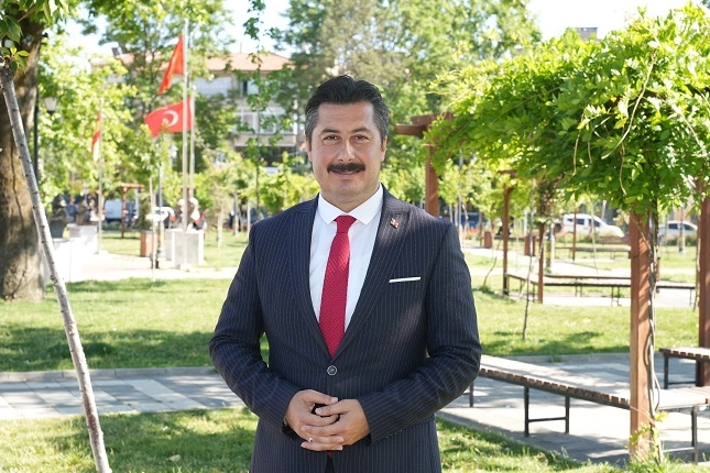 Yenişehir Belediyesi'nden Bayramlaşma Daveti
