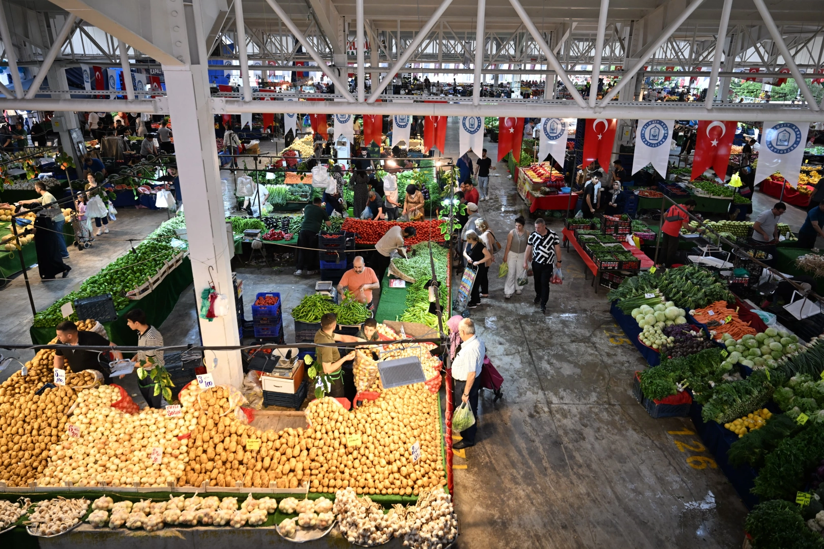 Bursa'ya Modern Kapalı Pazar Alanı Kazandırıldı
