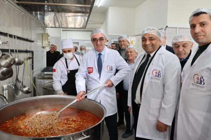 İstanbul Bayrampaşa’da Aşevi Hizmete Açıldı!
