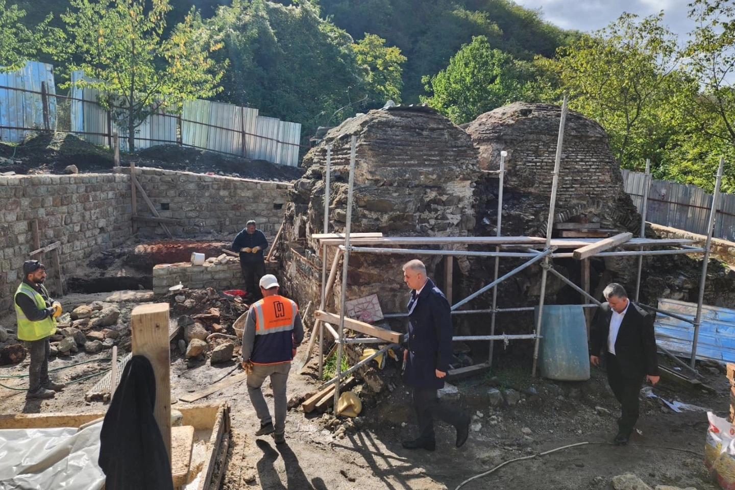 Gölcük'te Yukarı Haldere’deki tarihi hamama neşter