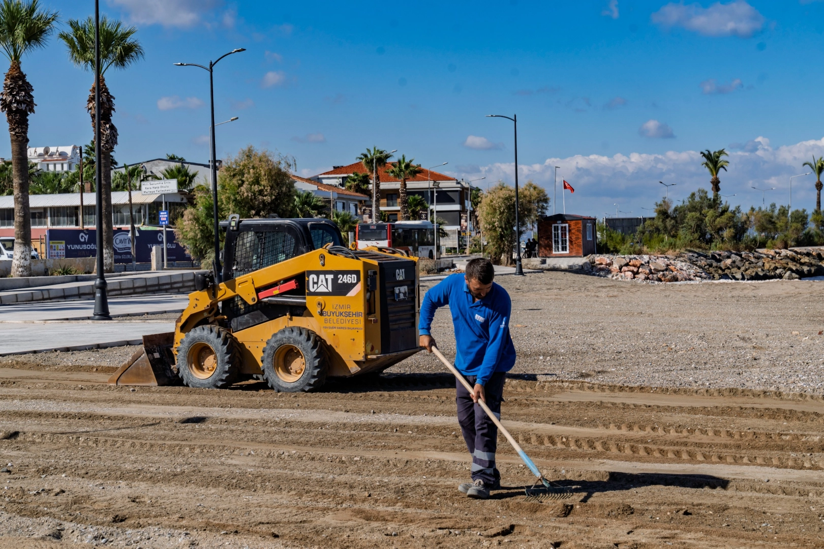 İzmir'de Güzelbahçe’ye plaj ve sosyal tesis geliyor