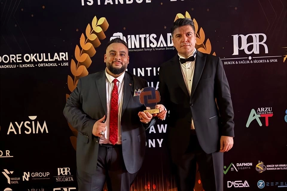 Alioğlu'na İNTİSAD'dan İhracat Başarı Ödülü
