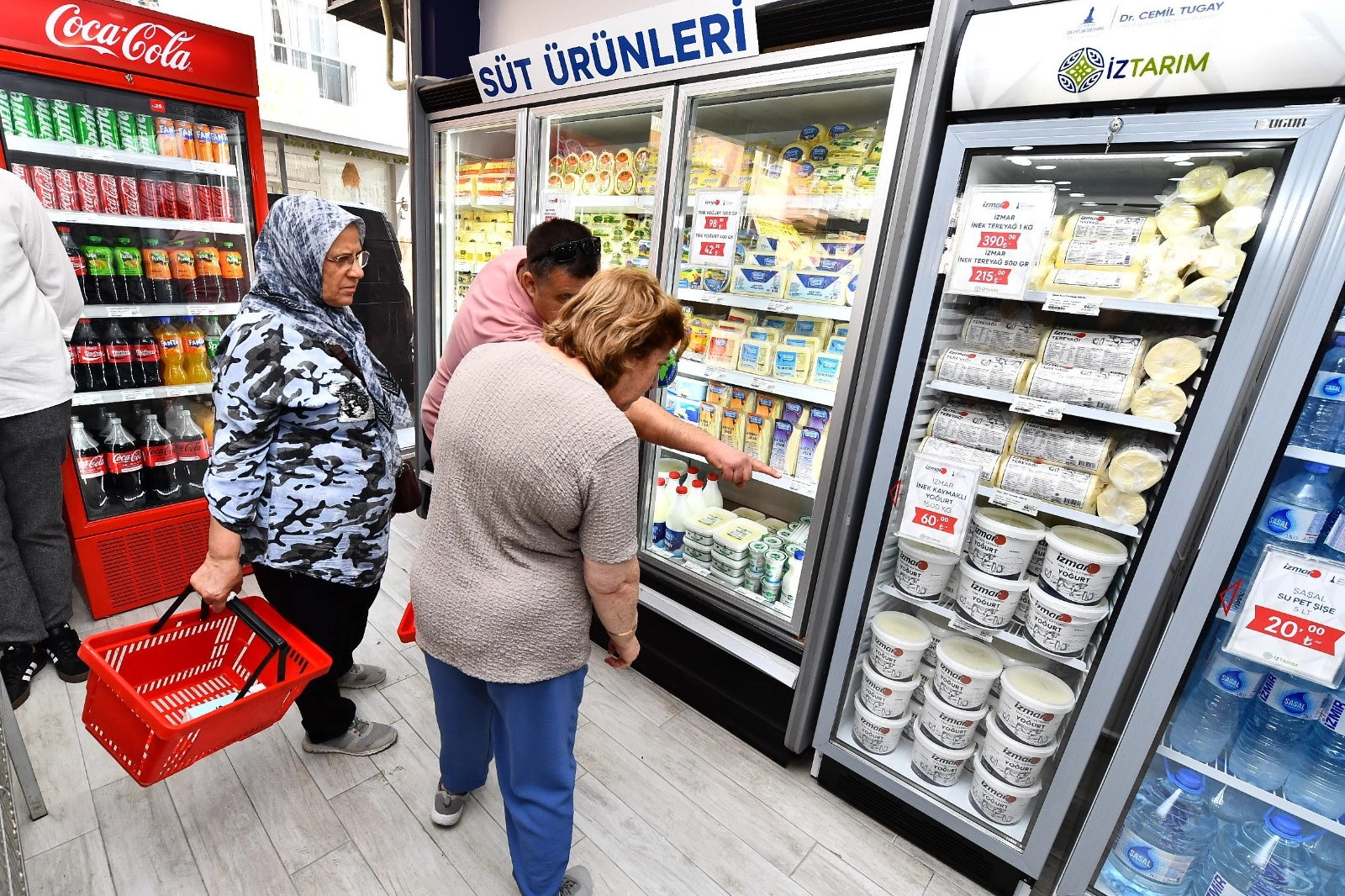 İZMAR'ın Çamdibi'nde Yeni Şubesi Açıldı
