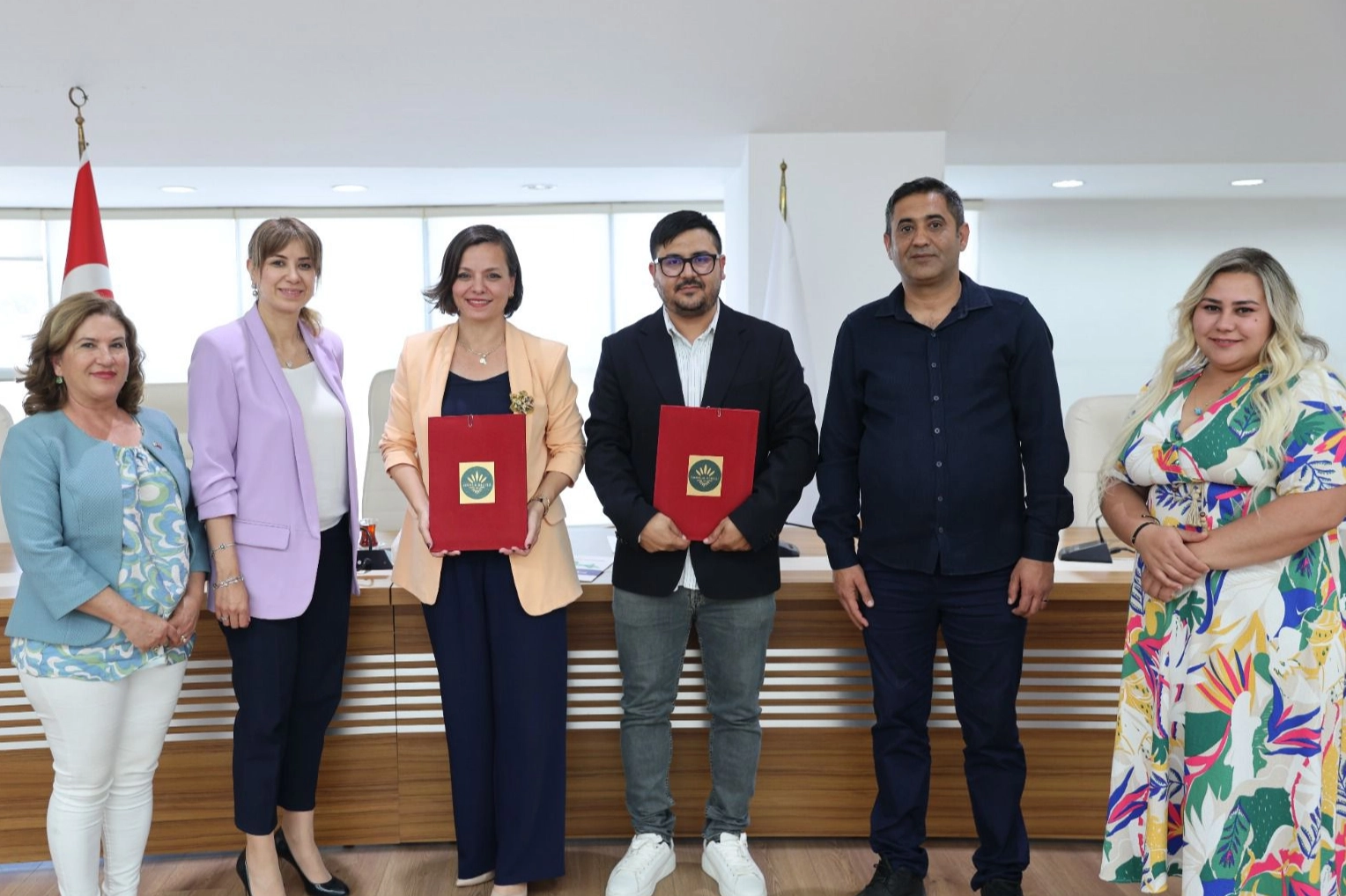 Karabağlar'da Roman Girişimcilere Destek Protokolü
