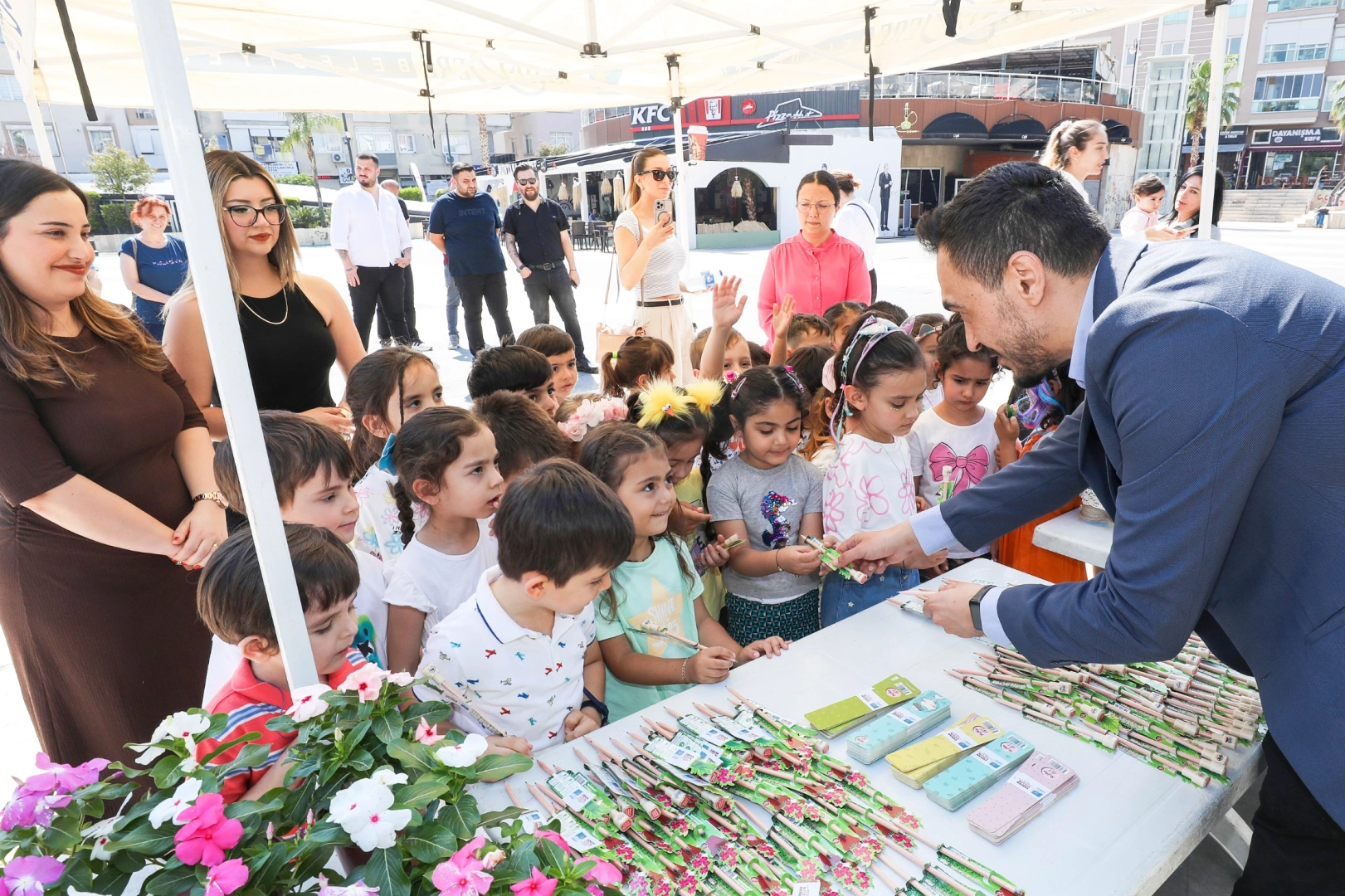 Narlıdere'de Sıfır Atık Bilinci Peşi Sıra
