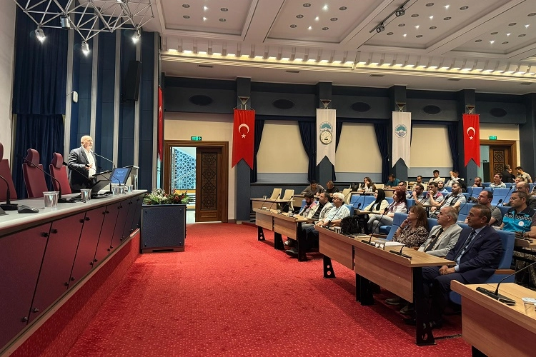 Kayseri'de Vektör Zararlılarıyla Mücadele Semineri
