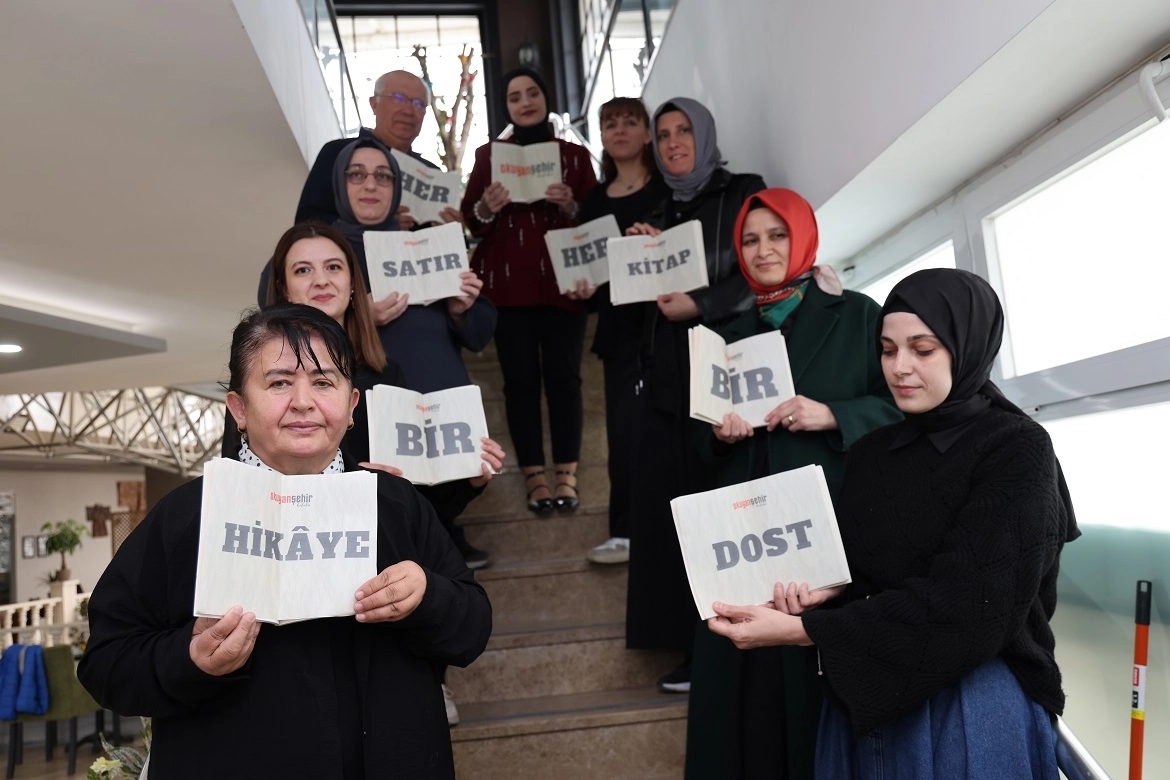 Kocaeli'de 682 Kitapsever Bir Araya Geldi
