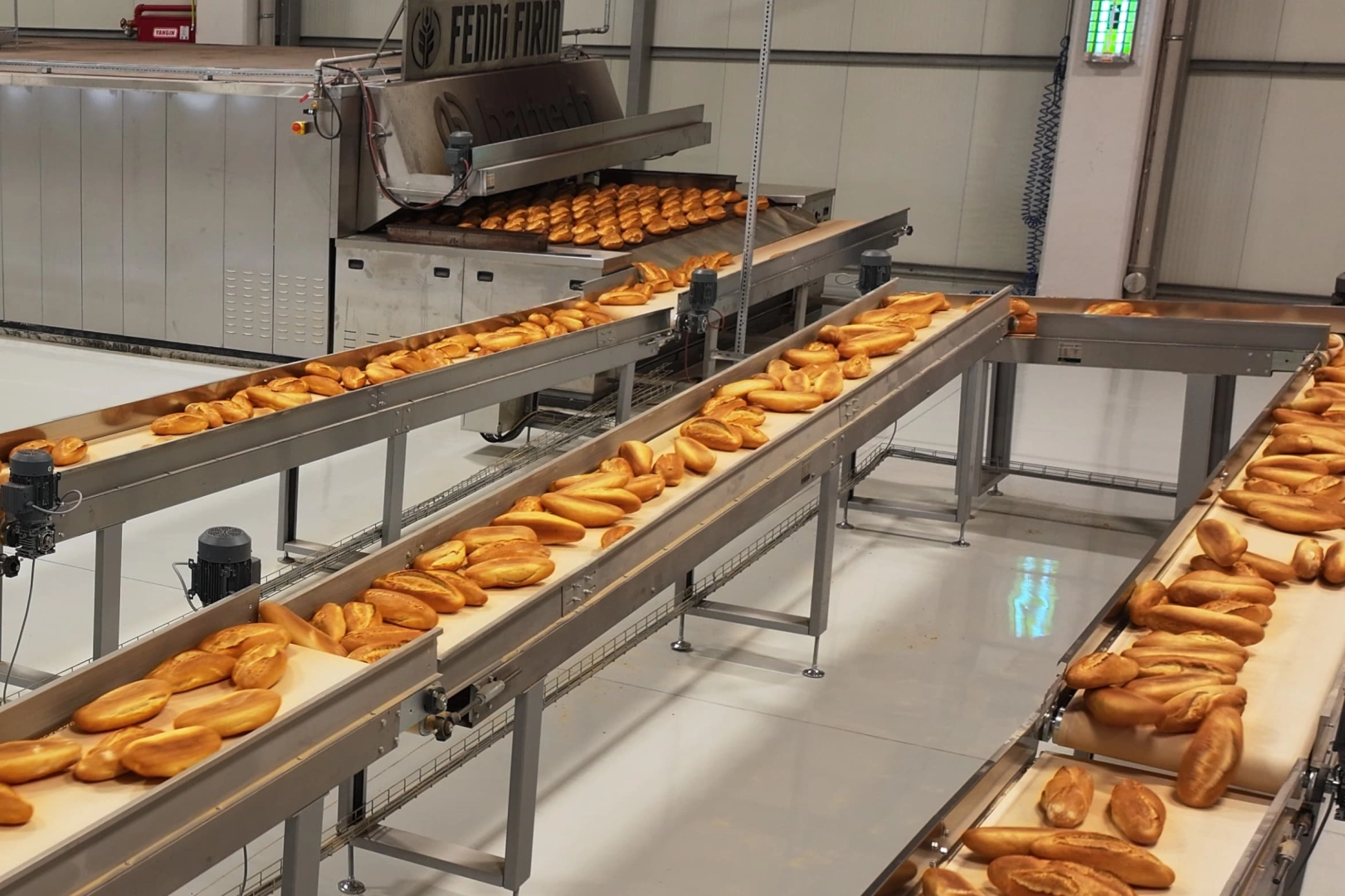 Konya’da 'Fenni Fırın' ekmeğe zam yok