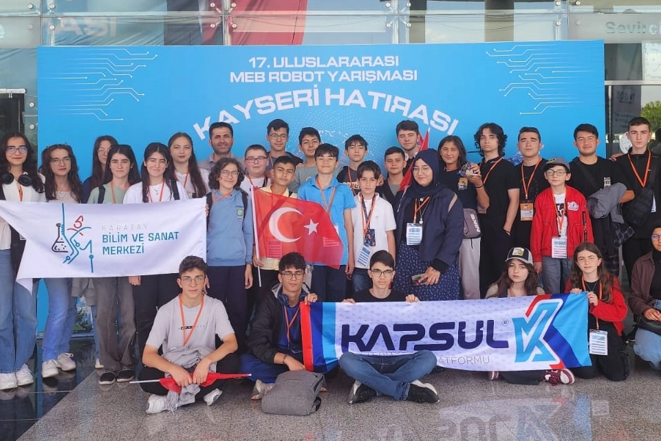 Konya'dan Robot Yarışmasına 6 Büyük Başarı
