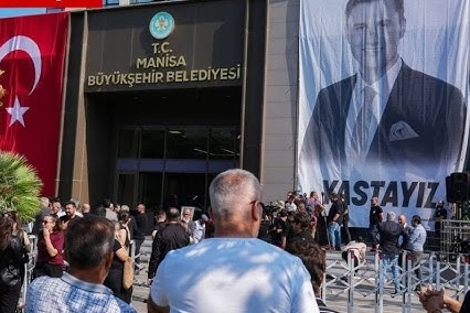 Manisa'dan Yeni Akit'e Hakaret Davası
