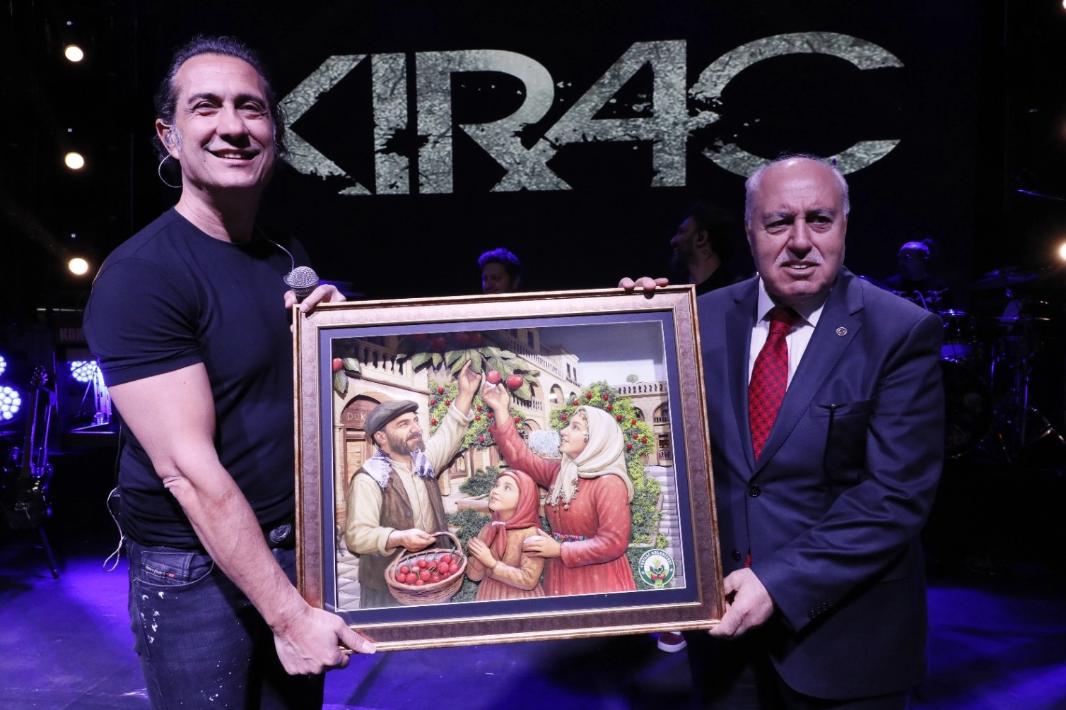 Yeşilli Kiraz Festivali: 50 Bin Kişilik Coşku
