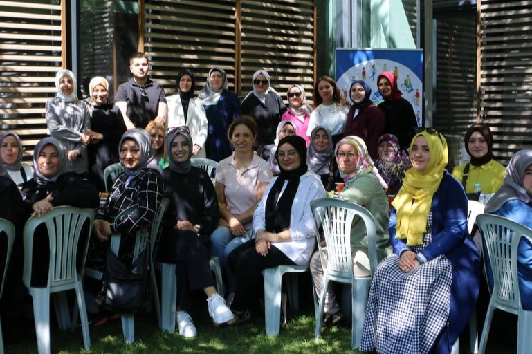 Sakarya'da İşaret Diliyle Engeller Aşılıyor
