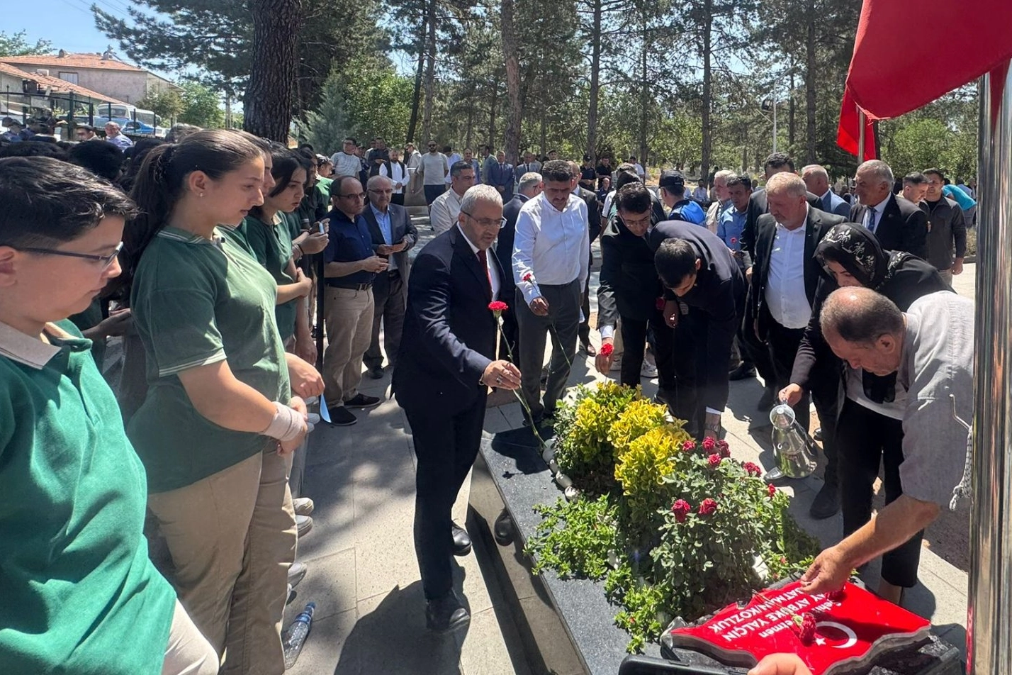 Şehit Öğretmen Aybüke Yalçın Anıldı
