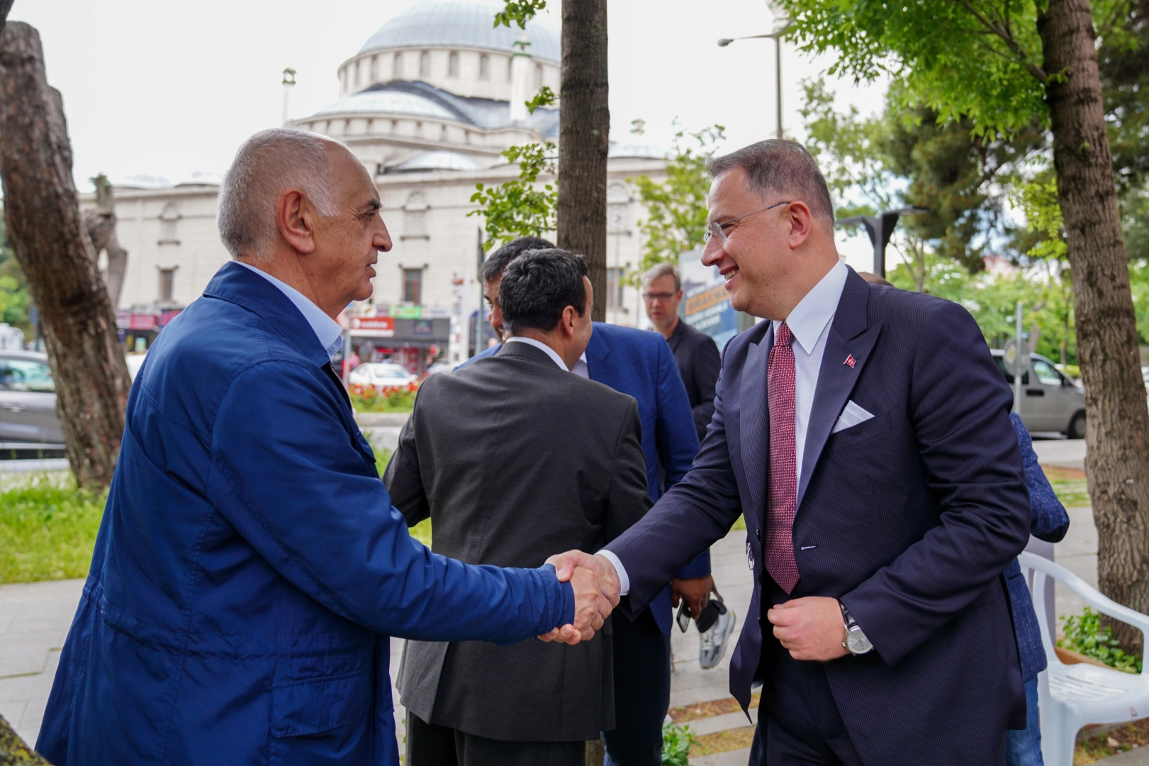 Tutuklu Başkan'dan Bayram Mesajı: Umudumu Koruyorum
