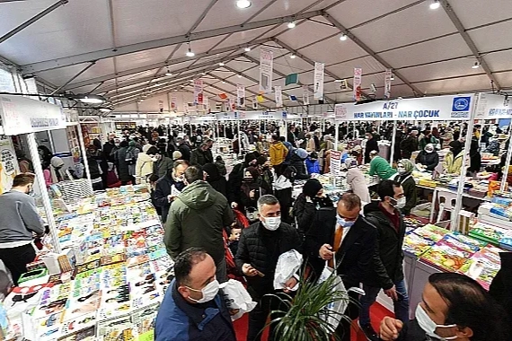 Üsküdar'da 10. Kitap Günleri Başladı
