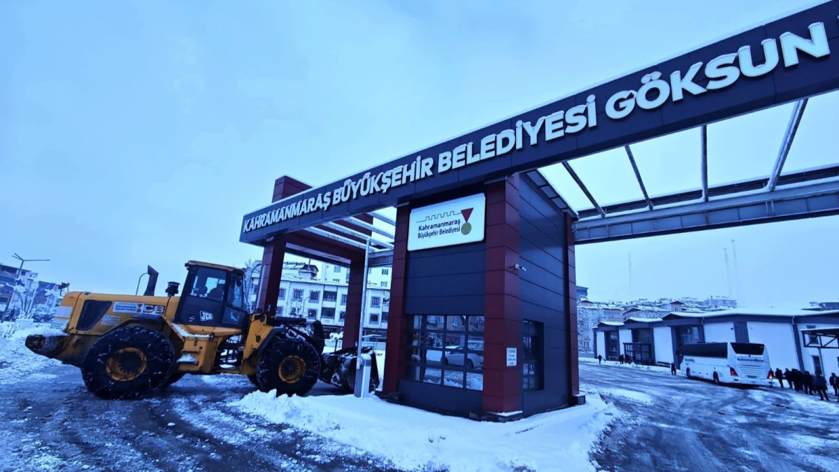 Büyükşehir Karla Mücadele Çalışmalarını Sürdürüyor