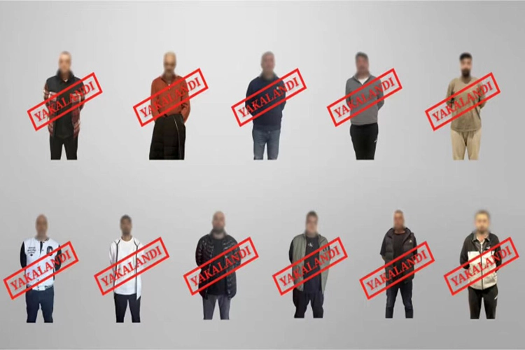 Bakan Yerlikaya: 11 zanlı Türkiye'ye iade edildi!