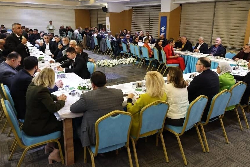 “Bir Sofrada İlle de Roman” programı İzmir’de gerçekleşti