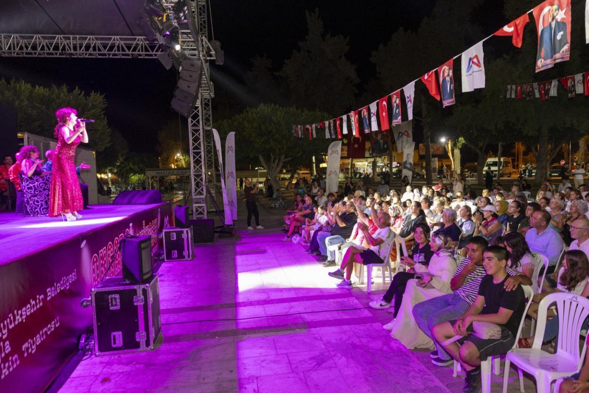Mersinliler Yaz Boyunca Büyükşehir’in Sanat Etkinlikleriyle Dolu Günler Geçirdi