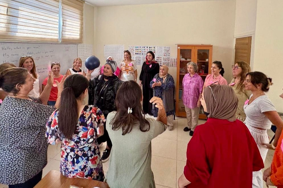 İzmirli kadınlara dil eğitimi desteği