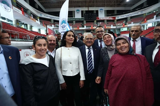 Kayseri Büyükşehir muhtarları ağırladı