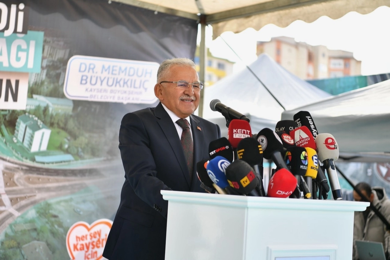 Kayseri Büyükşehir yatırımda Türkiye ikincisi