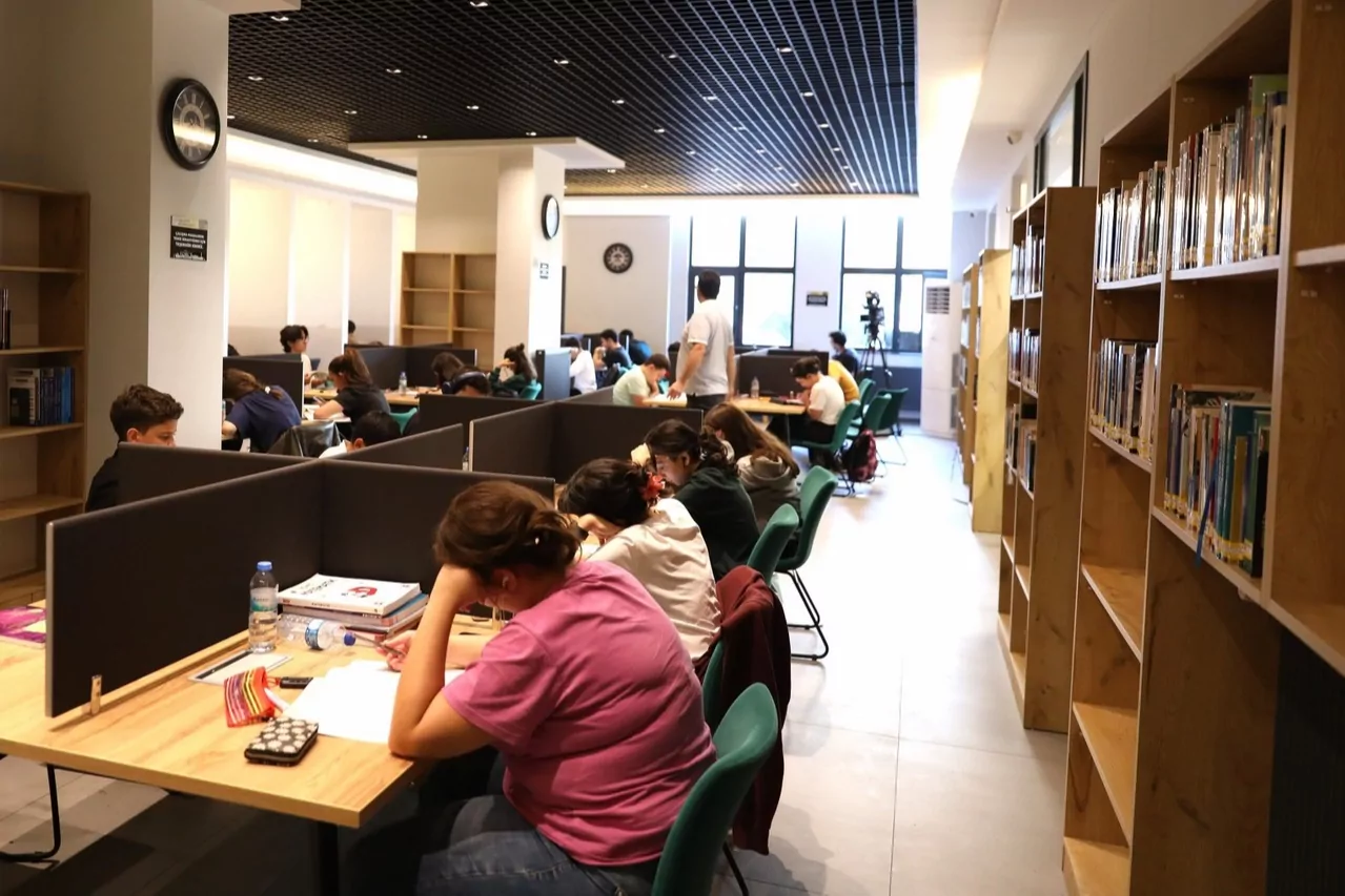 Kayseri Melikgazi'nin Akıl Küpü Kütüphaneleri dolup taşıyor