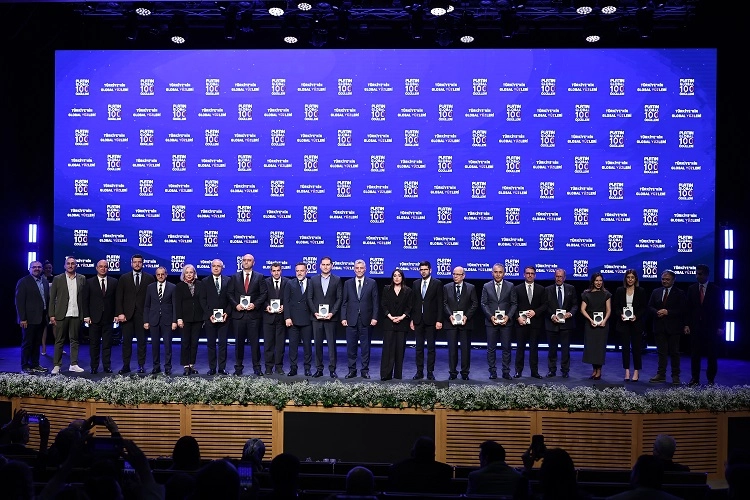 Platin Global 100 Ödülleri sahiplerini buldu