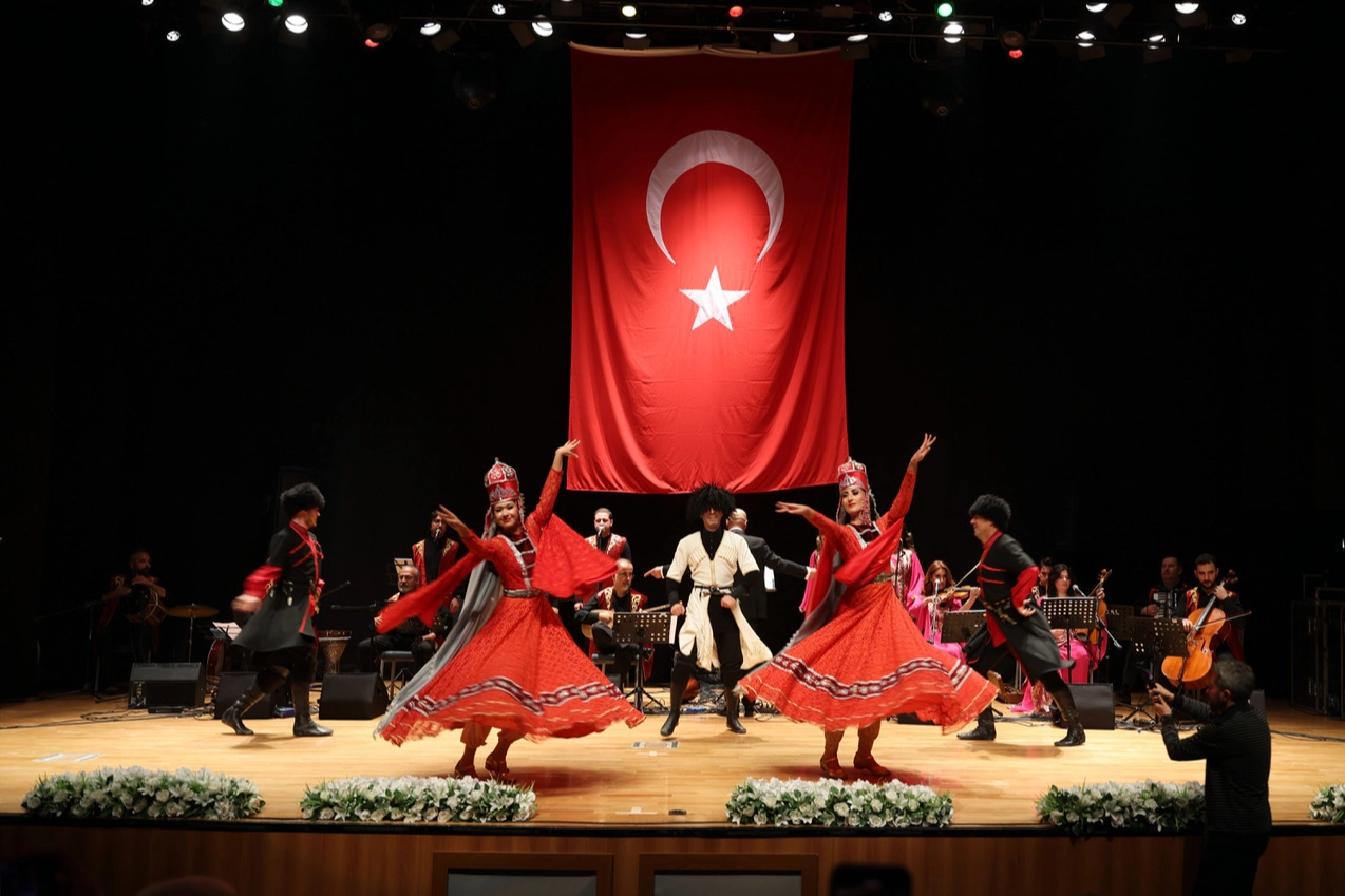 Türk dünyasından Kayseri Talas'a görkemli veda